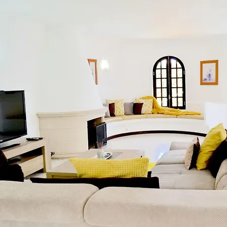 Casa vacanze With Private Swimming Pool And Sea Views